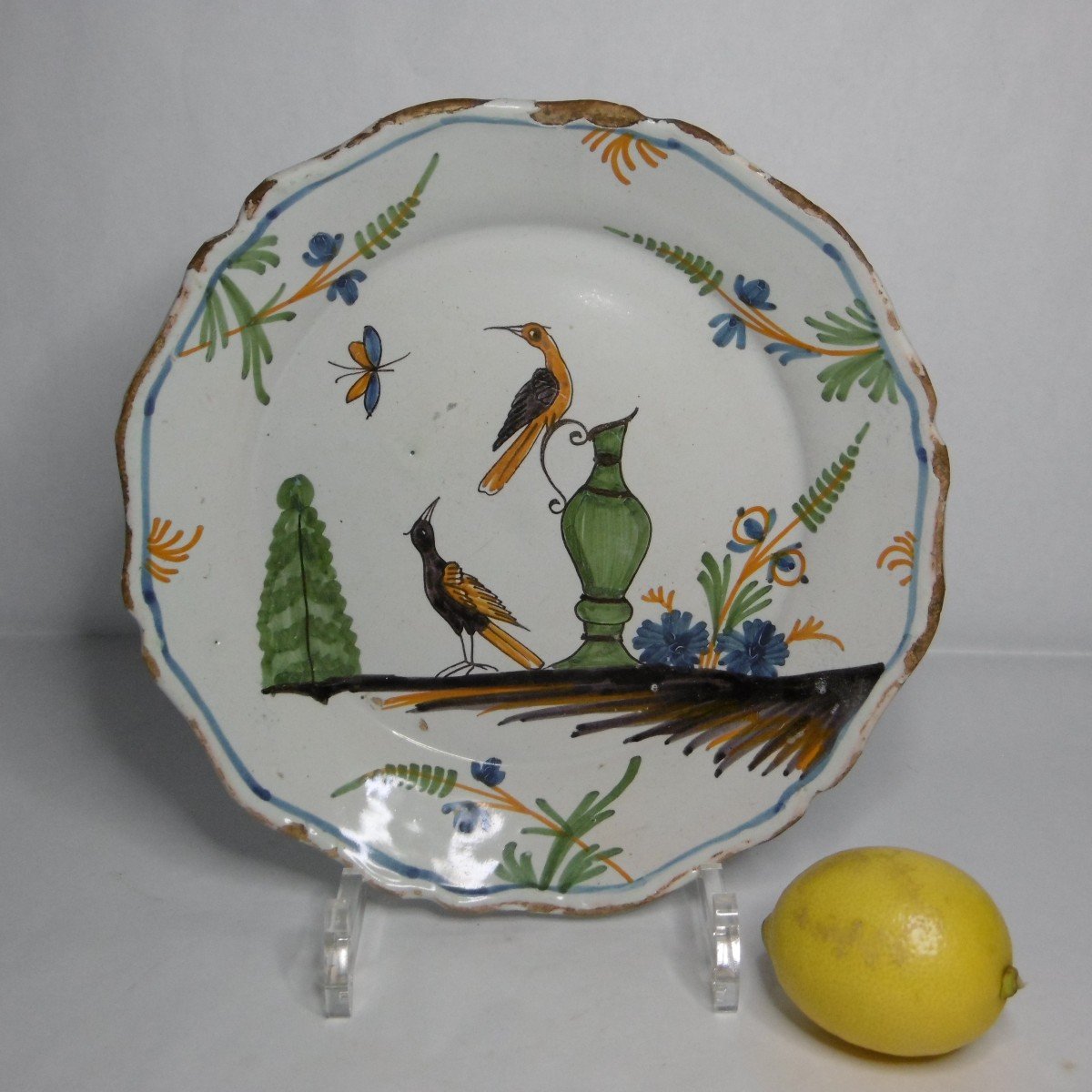 Proantic Faience De La Rochelle Nevers Assiette D Epoque Xviii Me