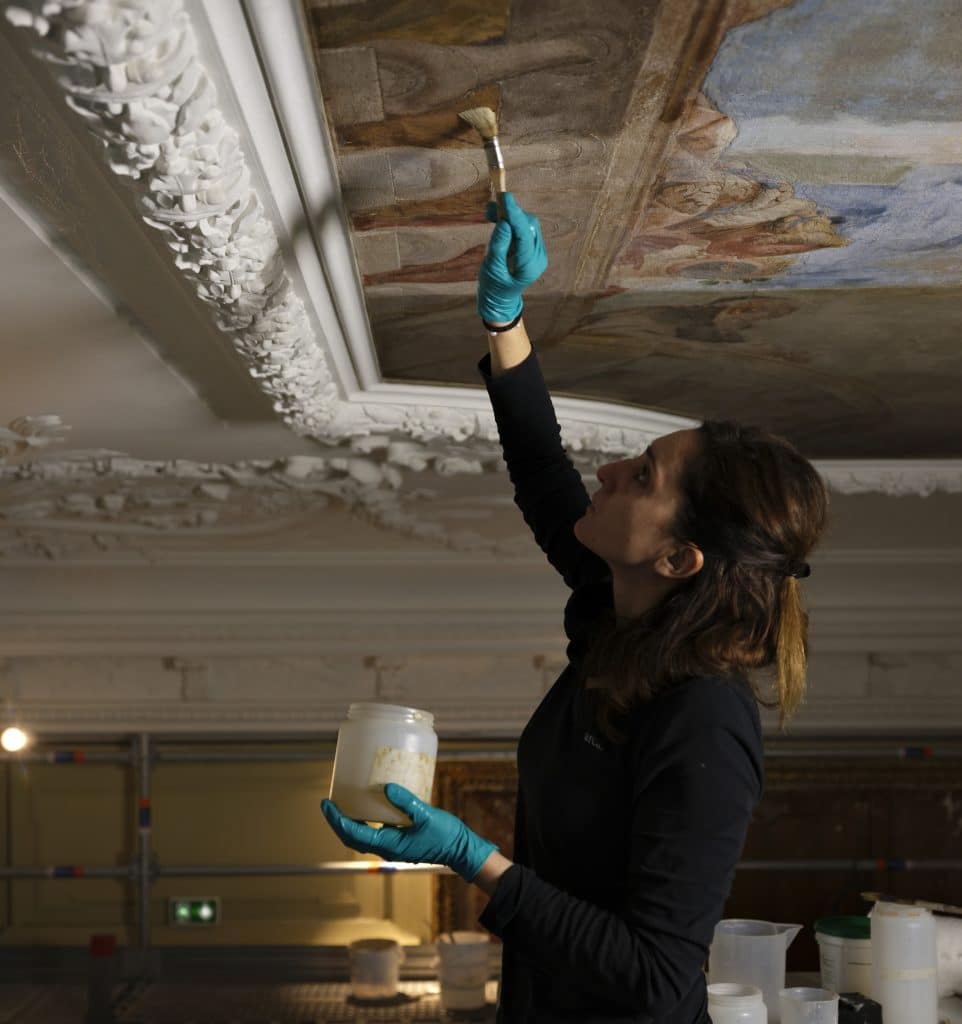 Restoration by the Atelier Arcanes of Tiepolo's fresco at the Jacquemart-André Museum. Atelier Arcanes