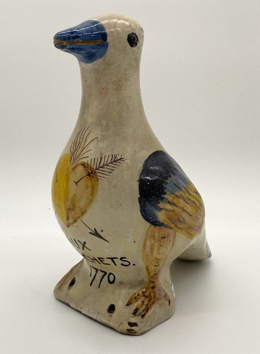 Ridge Pigeon - Nevers Earthenware - 18th Century -photo-3