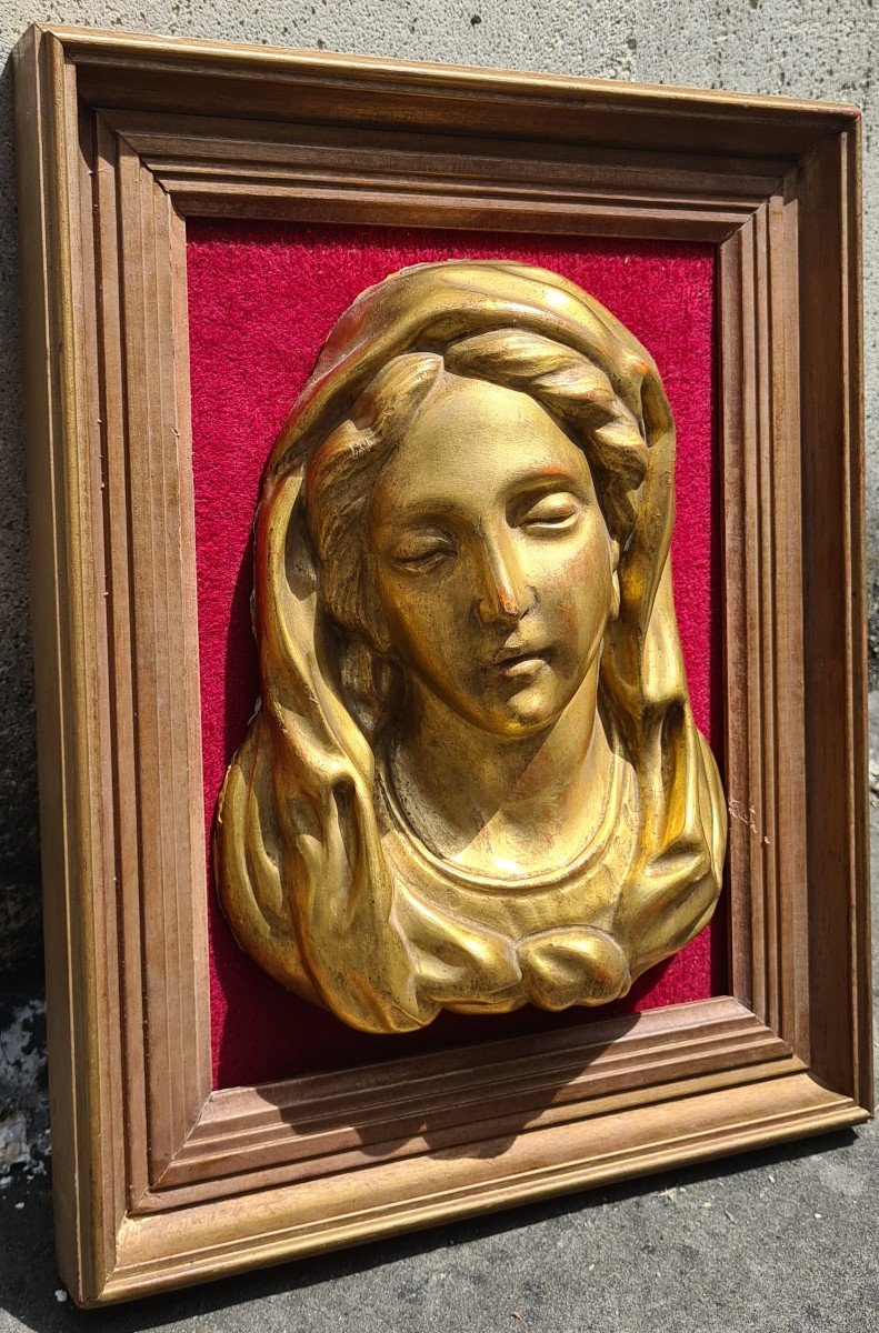 Head Of Virgin Golden Wood -photo-3