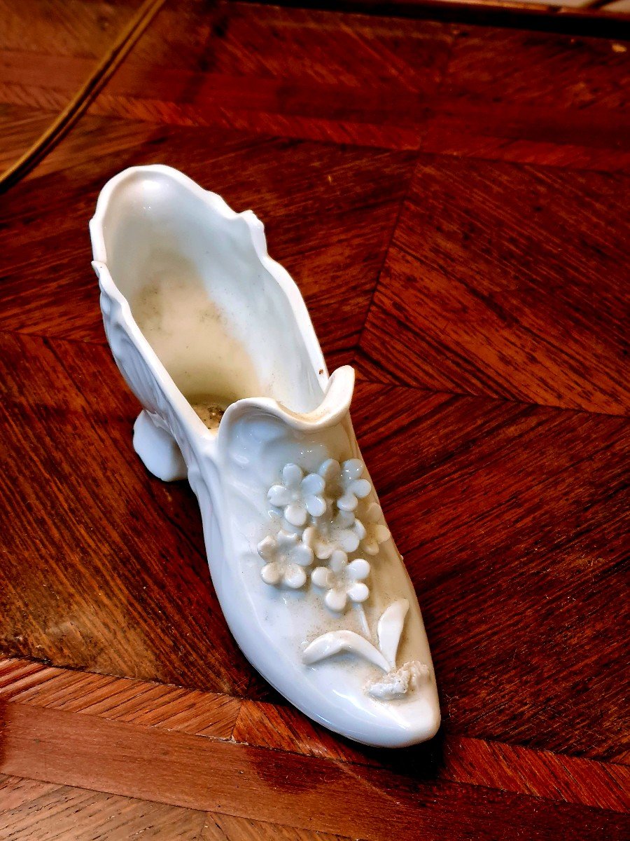 Shoe Bouquetiere Vase White Porcelain 19th Century Shoe Bouquetiere Vase White Porcelain-photo-4