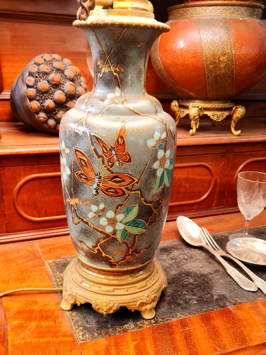Important Pair Of Porcelain Lamps In Naturalist Enamels And Gilt Bronze 19th Century Butterfly