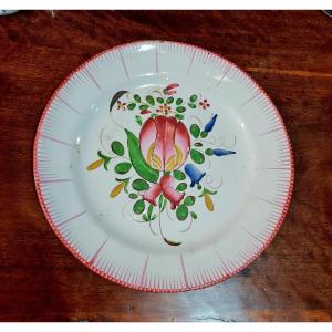 Islettes Plate Enameled With The Tulip In Earthenware Period Debut XIX