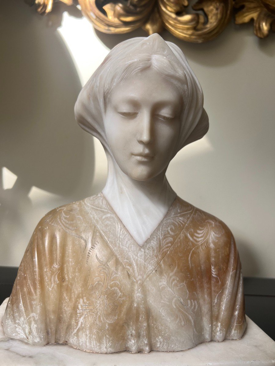 Alabaster Bust Of Beatrice-photo-1