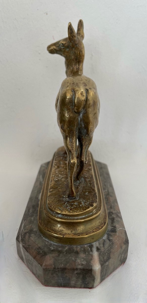 Bronze Subject Representing A Doe-photo-8
