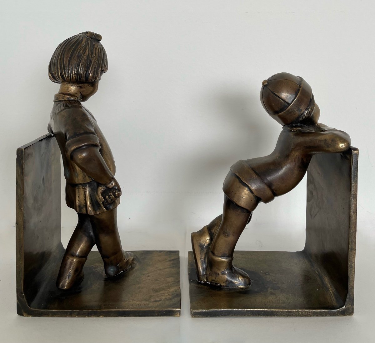 Enfants Des Années 60 , Paire De Serre-Livres En Bronze -photo-2