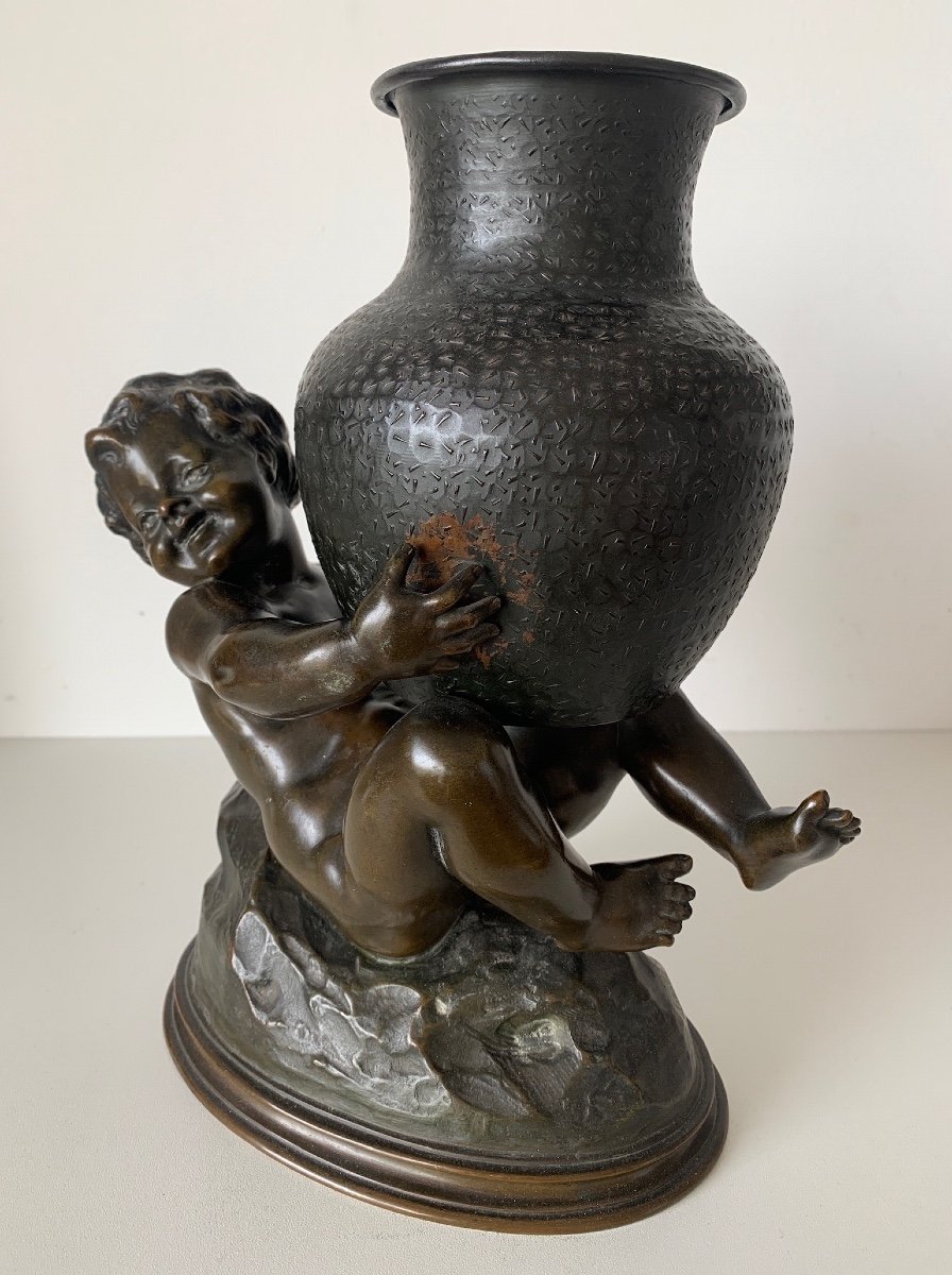 Bronze Subject Representing A Putto Holding A Jar-photo-2