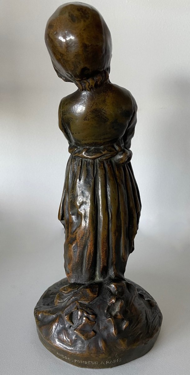 The Little Water Carrier , Bronze-photo-3