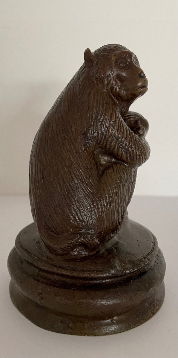 Mother Monkey And Her Baby, Bronze Subject-photo-2