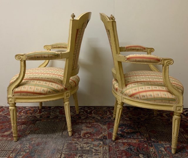 Pair Of Louis XVI Style Cabriolet Armchairs-photo-3