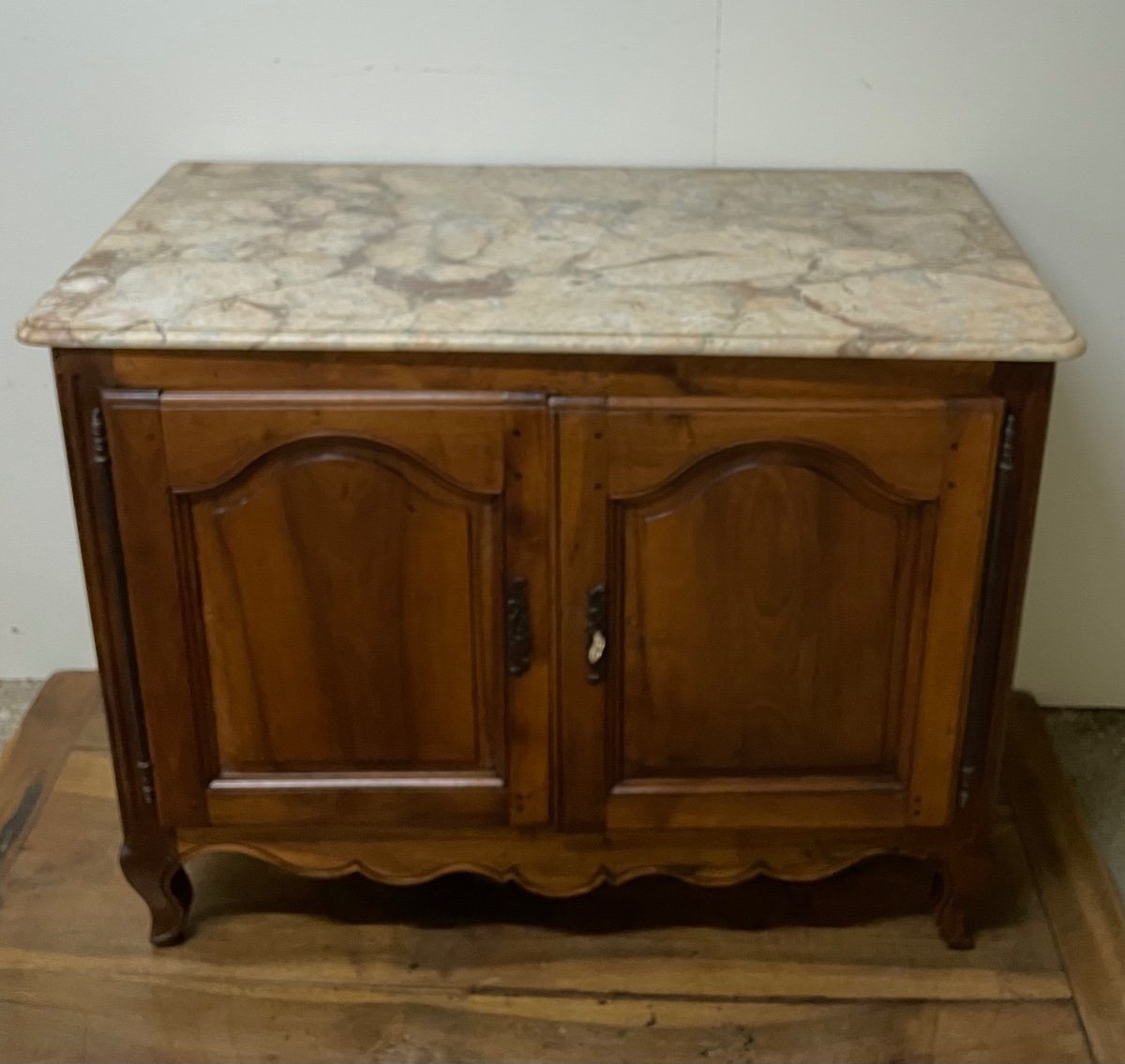 Walnut Sideboard From The 18th Century -photo-8