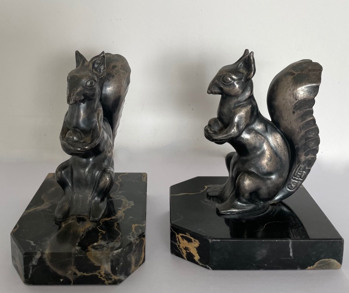 Pair Of Bookends Representing Squirrels -photo-4