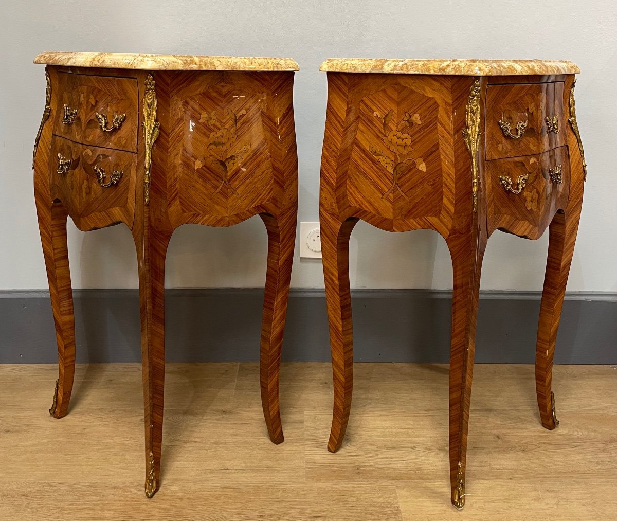 Pair Of Louis XV Style Bedside Tables-photo-4