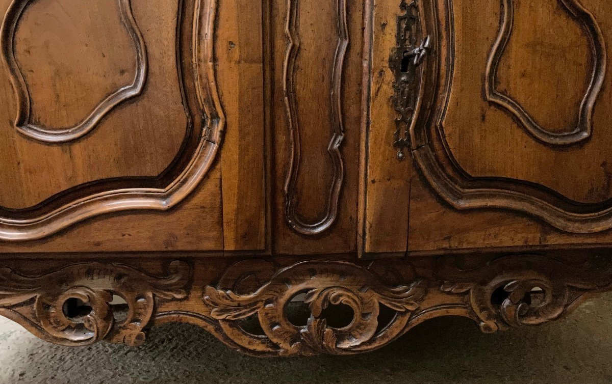 Provencal Openwork Walnut Credenza-photo-4