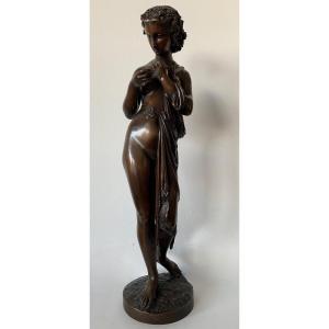 Sculpture En Bronze Représentant Une Femme à Moitié Drapée