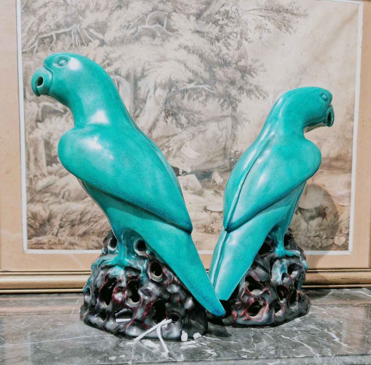 Paire De Perroquets En Porcelaine De Chine émaillée Turquoise Et Aubergine Manganèse Export-photo-1