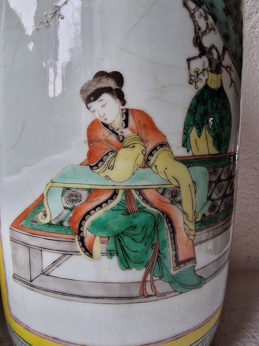 Large Chinese Famille Rose Porcelain Vase Daoguang Brand Decors And Medallions Yellow Background-photo-3