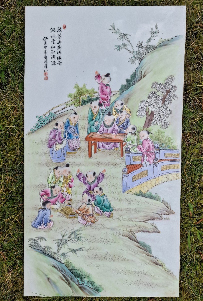 Pair Of Chinese Porcelain Wall Plaques Decorated With Playing Children Enamels Famille Rose-photo-2