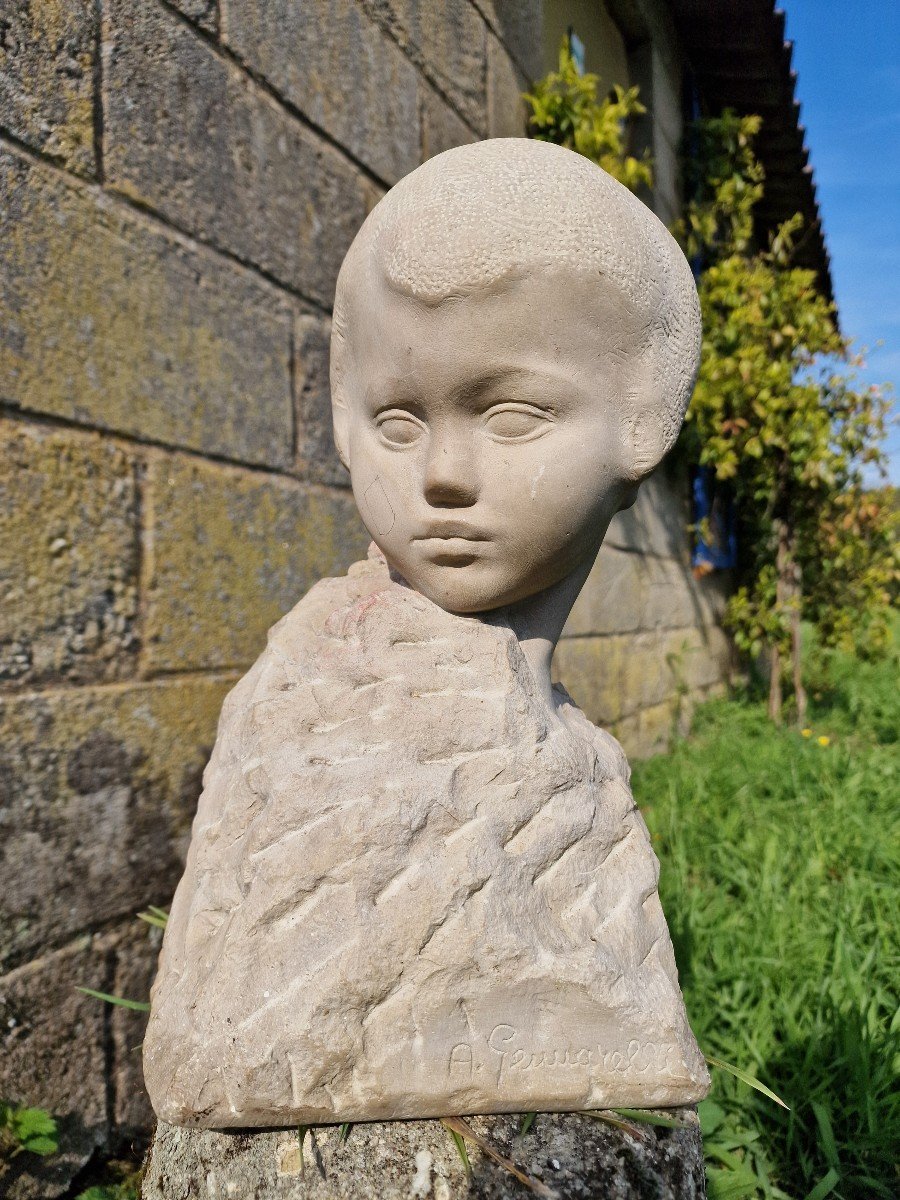 Sculpture Art Déco En Pierre De Jeune Garçon Ou Jeune Fille Par Amadéo Génnarelli