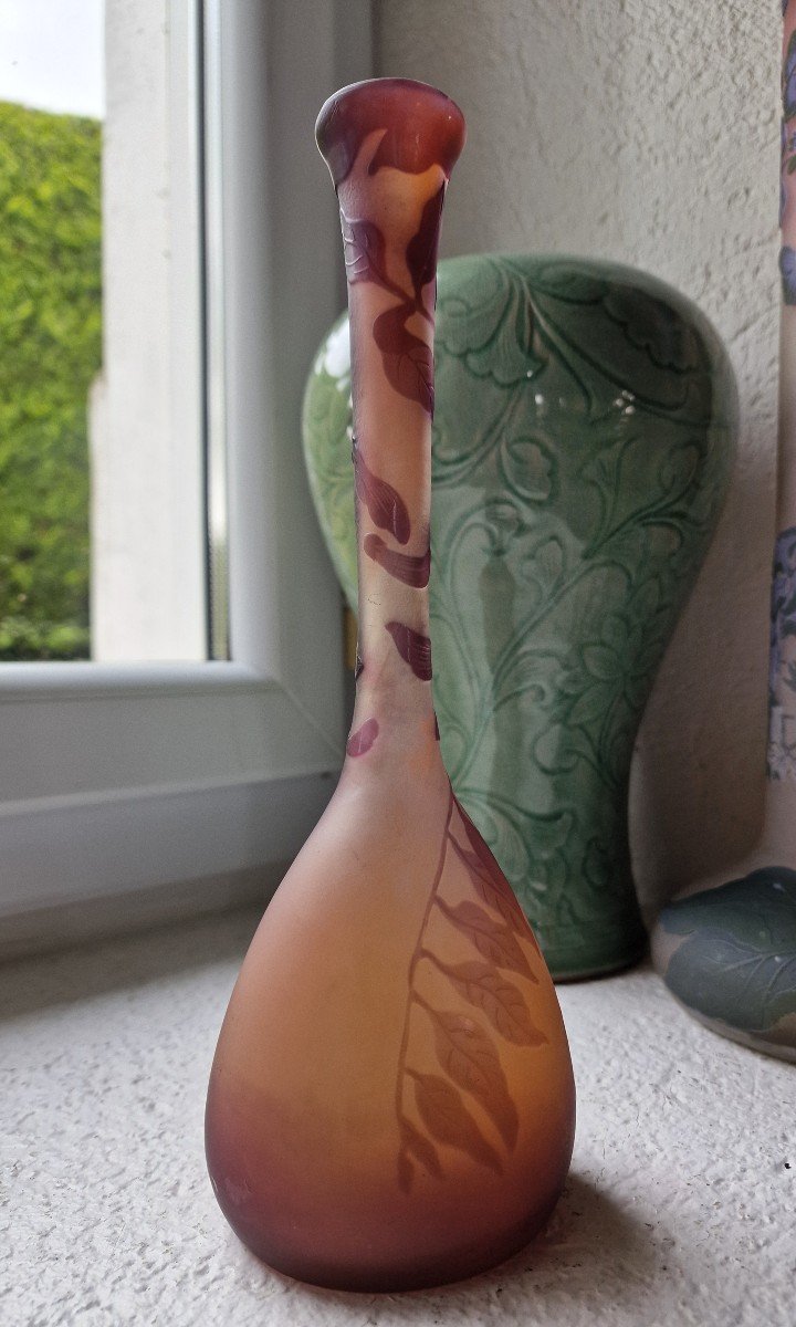 Vase émile Gallé à Decor Fushia En Verre Multicouches Soliflore Art Nouveau Pâte De Verre-photo-1