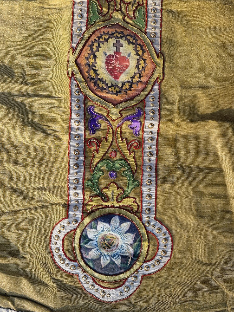 Chasuble With 7 Medallions Painted With Gold Threads, With Its Stole And Manipule, Liturgical Vestments-photo-2