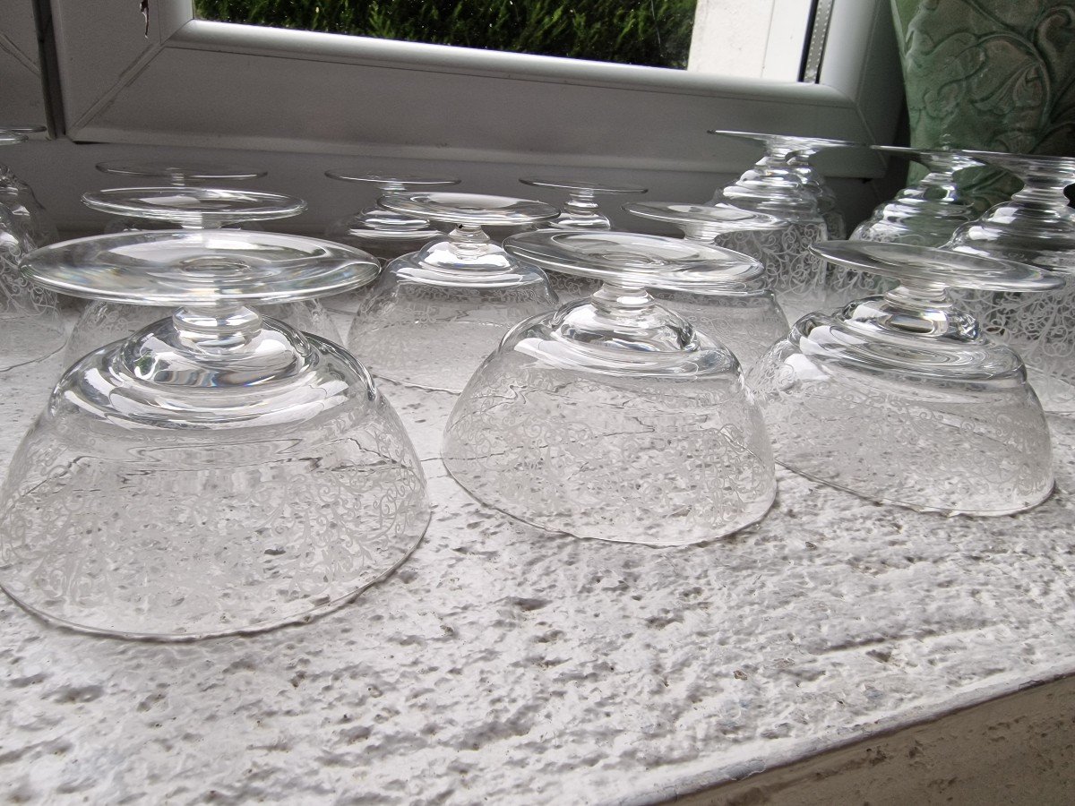 Partie De Service De Verres En Cristal De Baccarat Modèle Lulli Avec Carafe Et Broc-photo-3