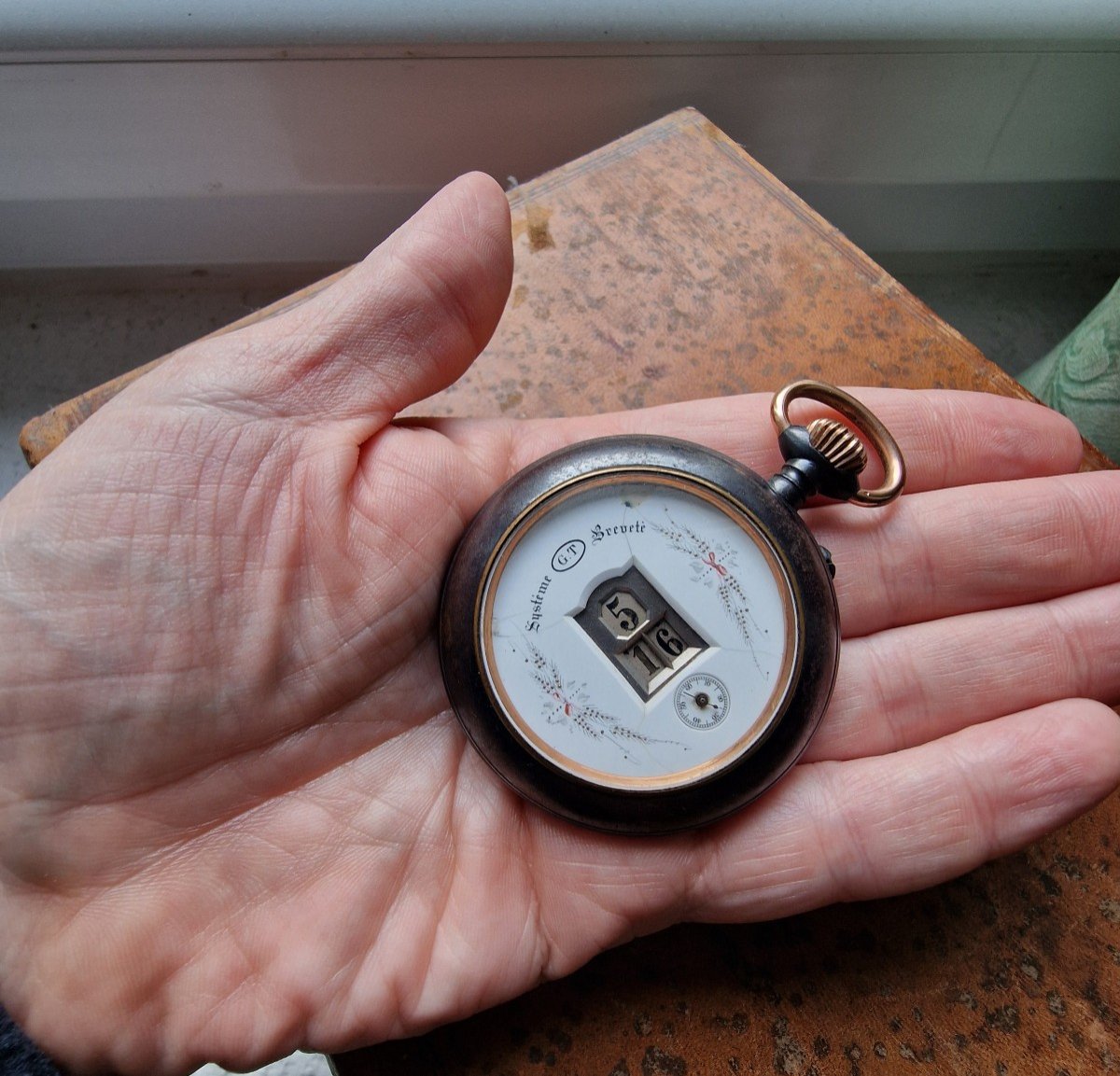 Montre Gousset De Poche à Guichets Et Heures Sautantes Système G.T Breveté Acier Et Or  -photo-1