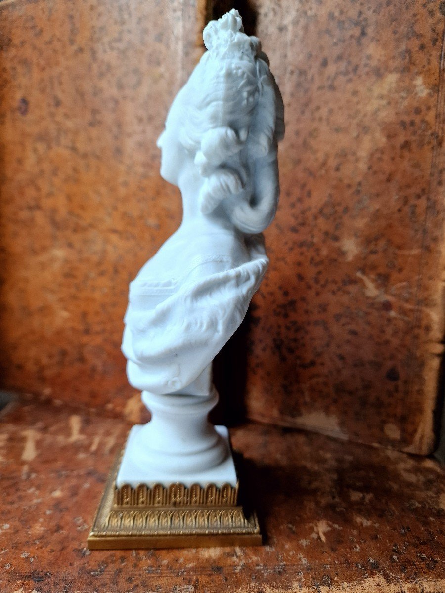 Bust Of Queen Marie Antoinette In Biscuit Porcelain Brand Sèvres Pajou Bronze Mount -photo-2