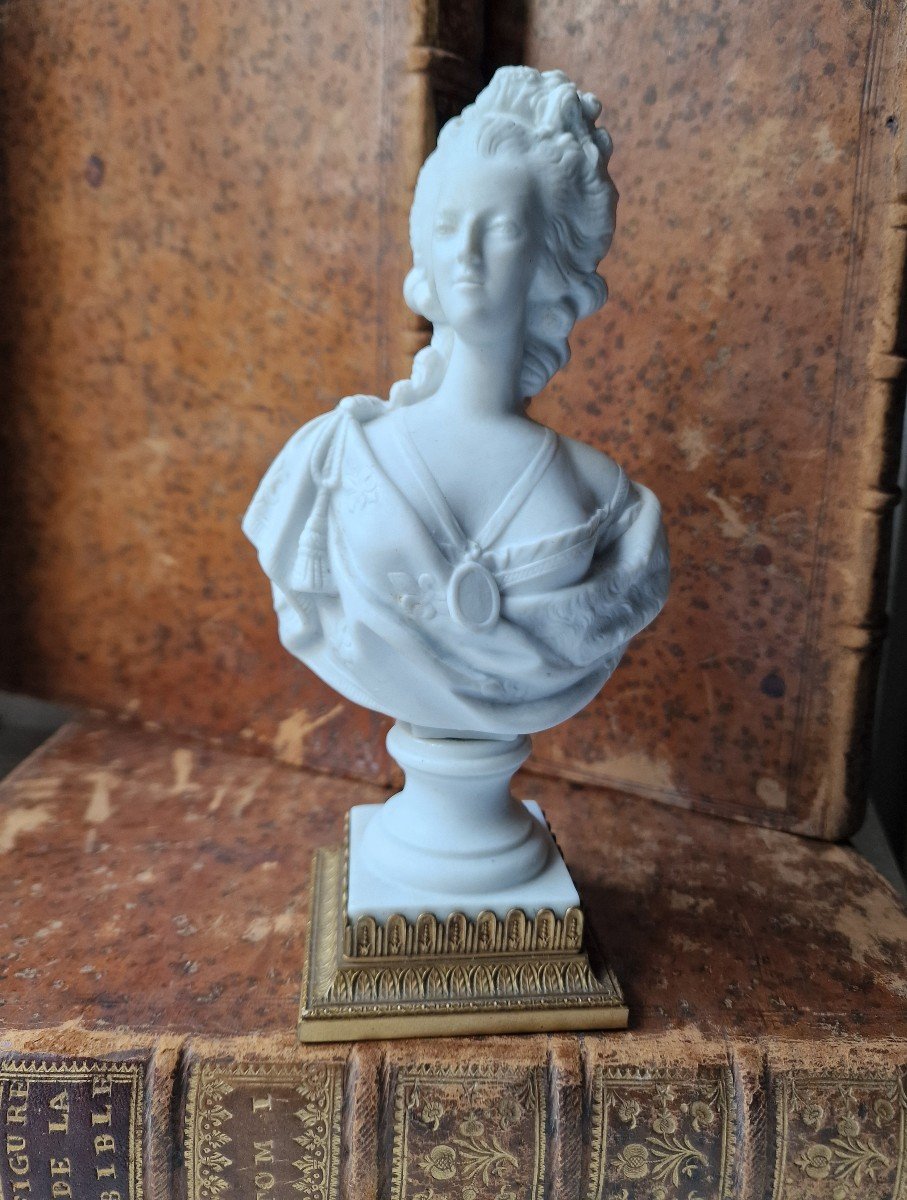 Bust Of Queen Marie Antoinette In Biscuit Porcelain Brand Sèvres Pajou Bronze Mount 