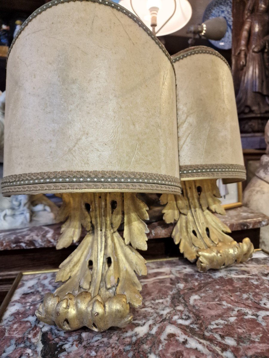 Pair Of Sconces With Stuccoed Golden Wood Elements 18th