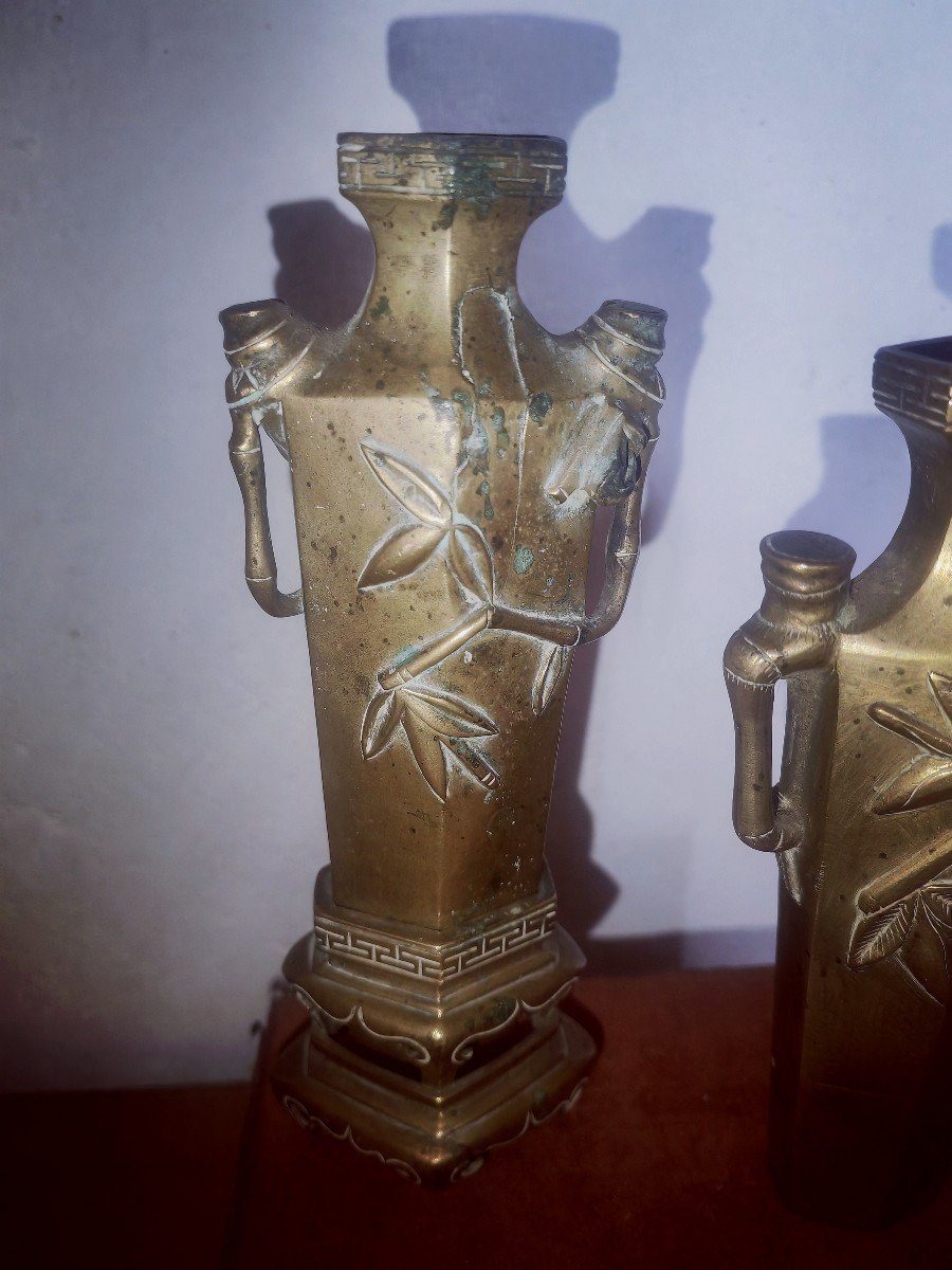 Pair Of Thick Bronze Vases + A Stand, Bamboo Decor, Vietnam 19th Century-photo-3