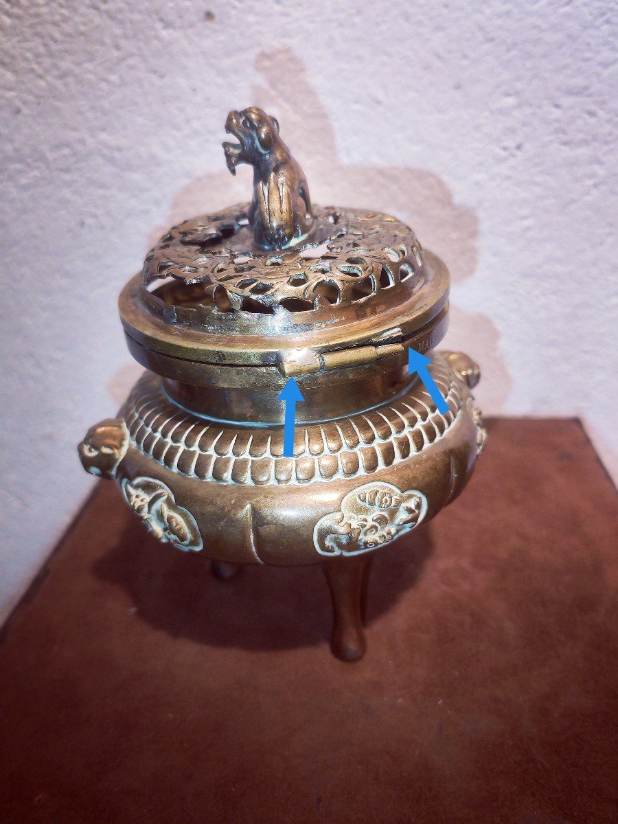 Beautiful Inkwell, Trompe l'Oeil Japanese Incense Burner, Maison Marnyhac, 19th Century Bronze -photo-2