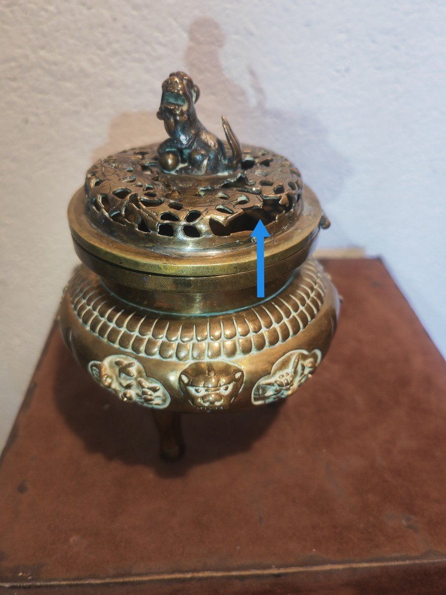 Beautiful Inkwell, Trompe l'Oeil Japanese Incense Burner, Maison Marnyhac, 19th Century Bronze -photo-3