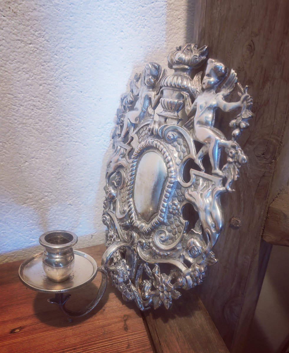Beautiful Wall Or Reflector Candlestick, Silvered Bronze, Amours, 19th Century Or Earlier -photo-2