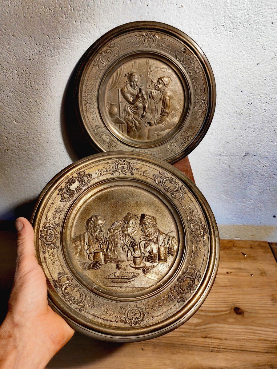 Pair Of Decorative Bronze Plates, Amusing Scenes Of Life, Late 19th Century -photo-2