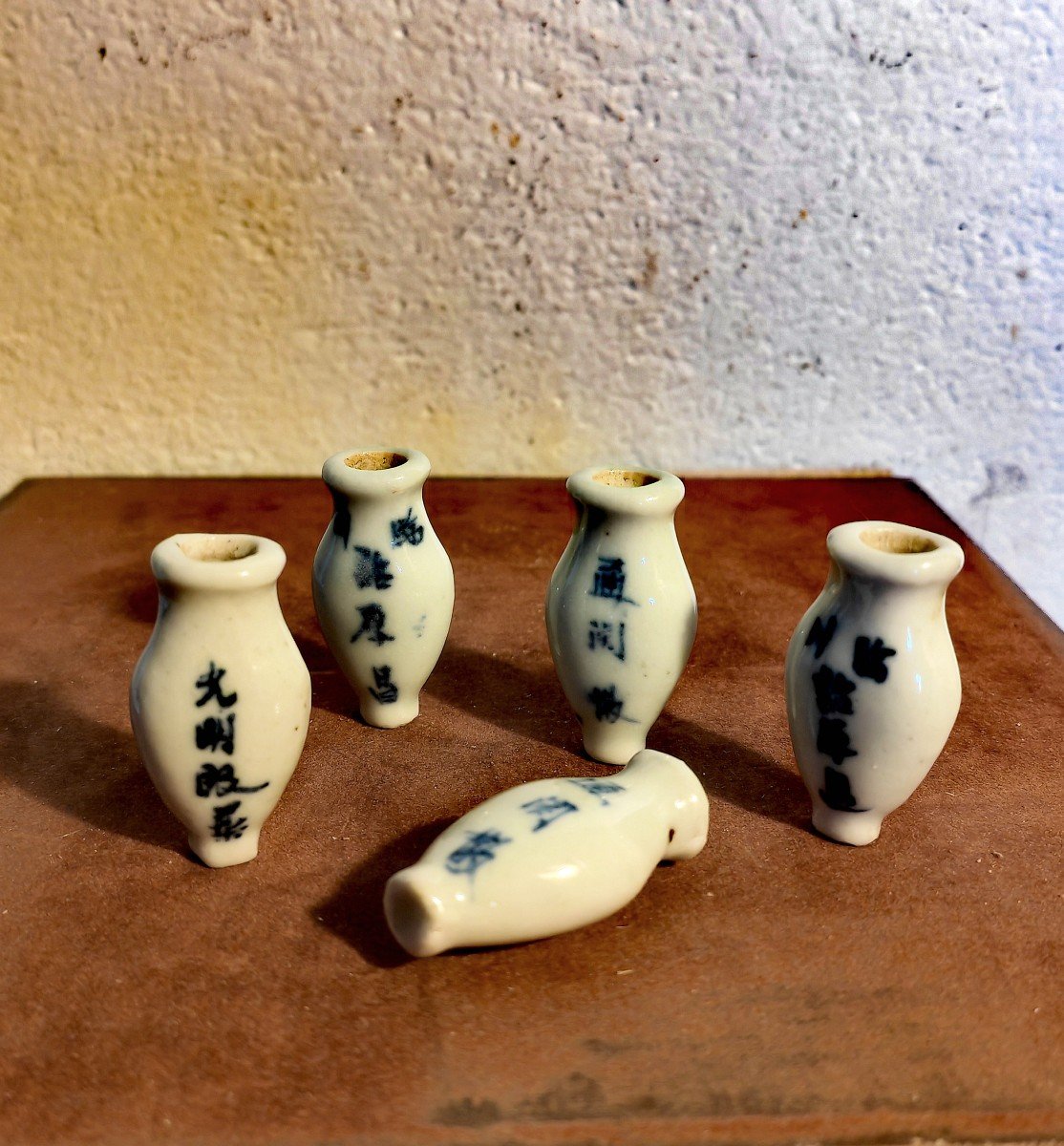 Pots à Onguent, ou Tabatières, Porcelaine de Chine Blanc Bleu, Rare Lot, XIXe Siècle ou Avant -photo-1