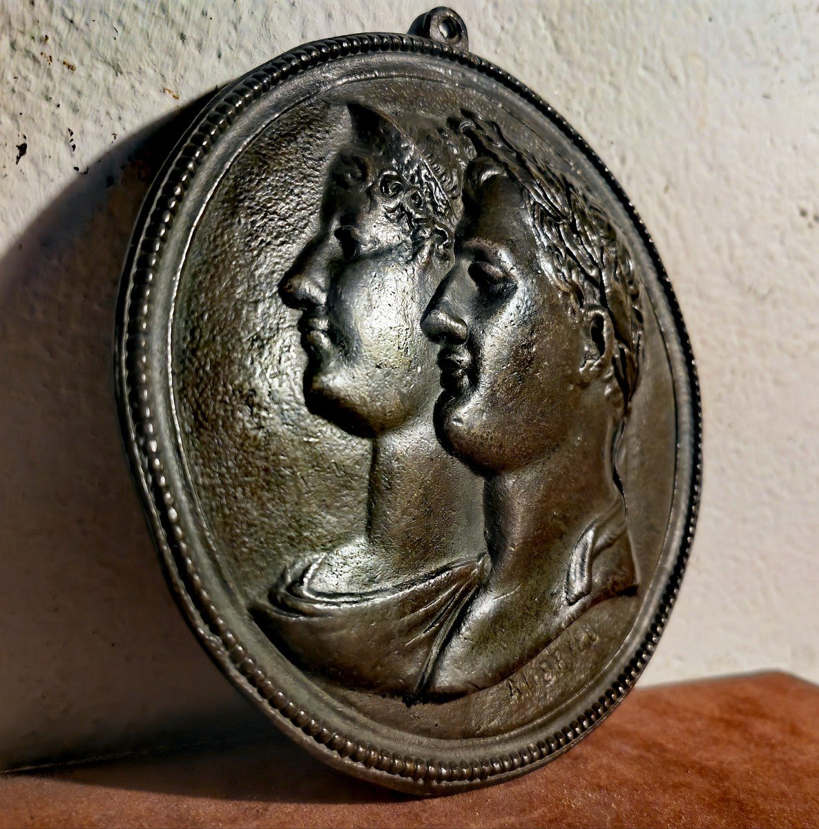 Beautiful Bronze Medal, Profiles Of Napoleon & Marie Louise, Signature Andrieu Circa 1810-photo-2