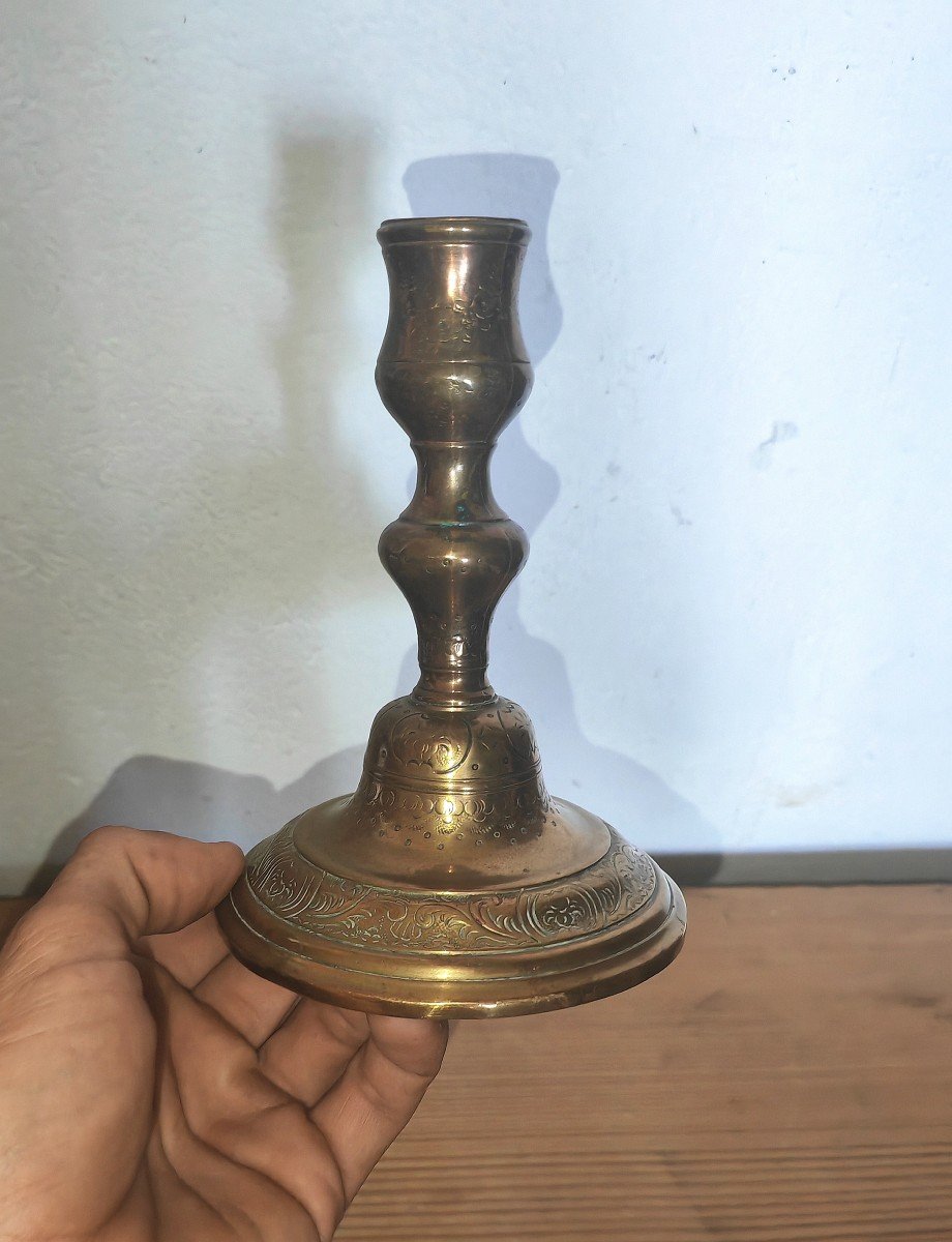 Pretty Toilet Candlestick, 18th Century French Bronze, Garlands Of Flowers-photo-3