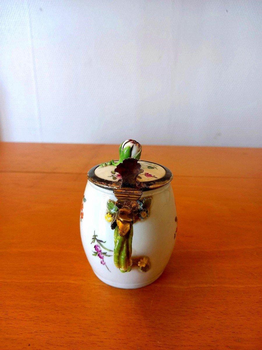 Porcelain Mustard Pot: Meissen 18th Century.-photo-3