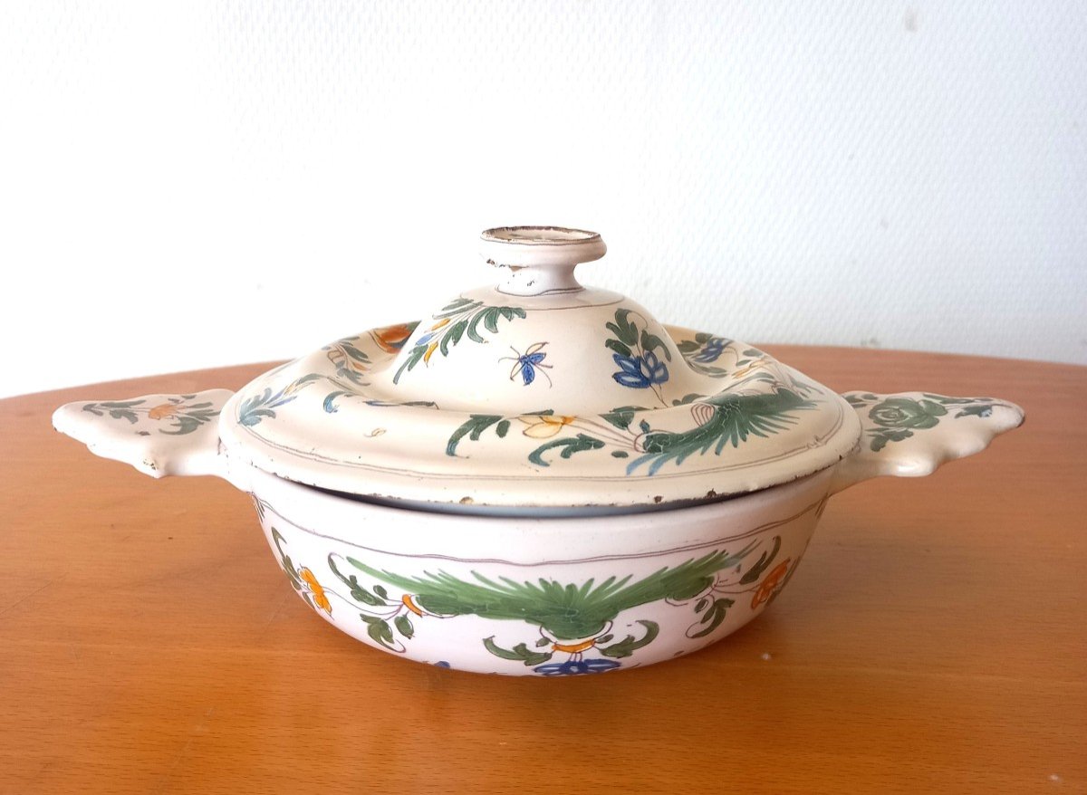 Earthenware Broth: Moustiers 18th Century.-photo-3