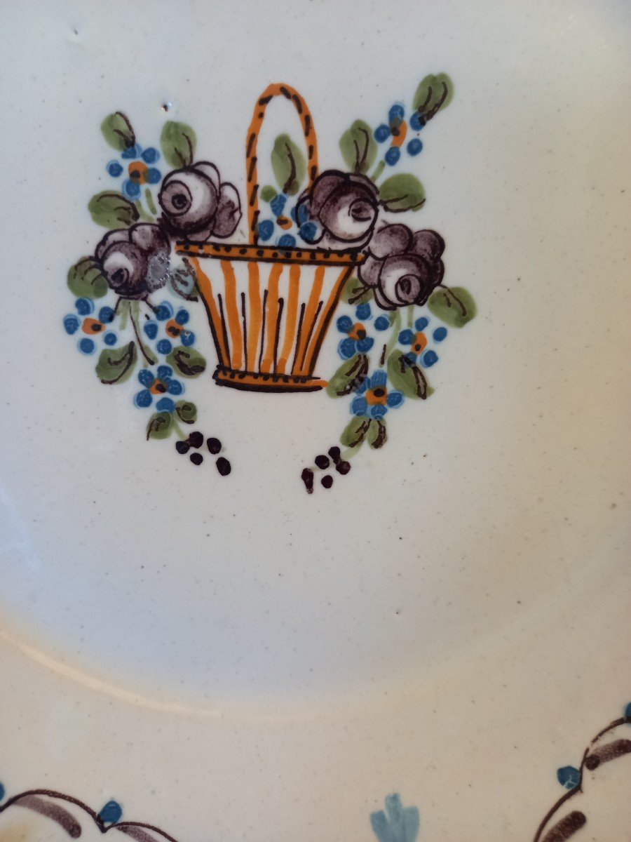 Earthenware Plate: Nevers 18th Century.-photo-2