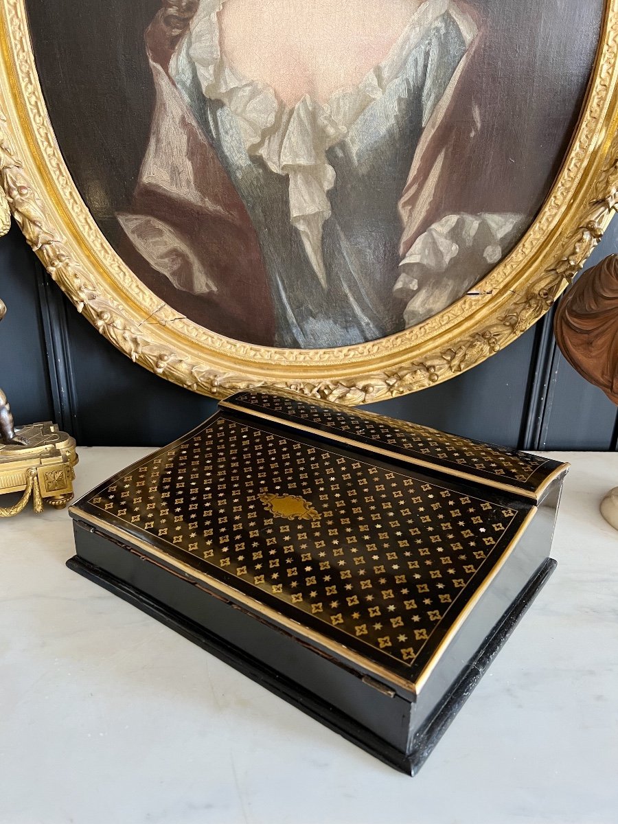 Napoleon III Period Writing Desk In Marquetry To The Queen - Nineteenth