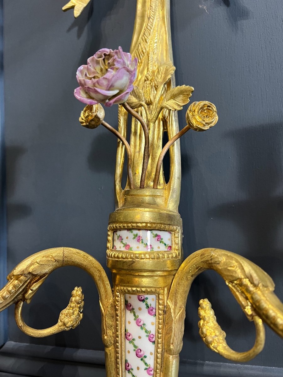 Pair Of Nineteenth Sconces In Gilt Bronze And Sèvres Porcelain Louis XVI Style-photo-4