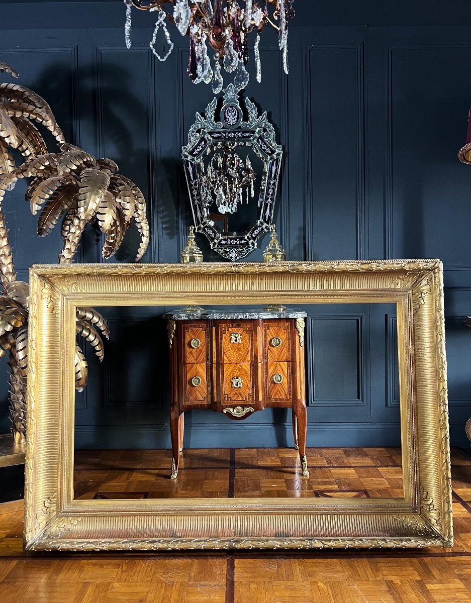 Large 19th Century Frame In Gilded And Carved Wood-photo-1