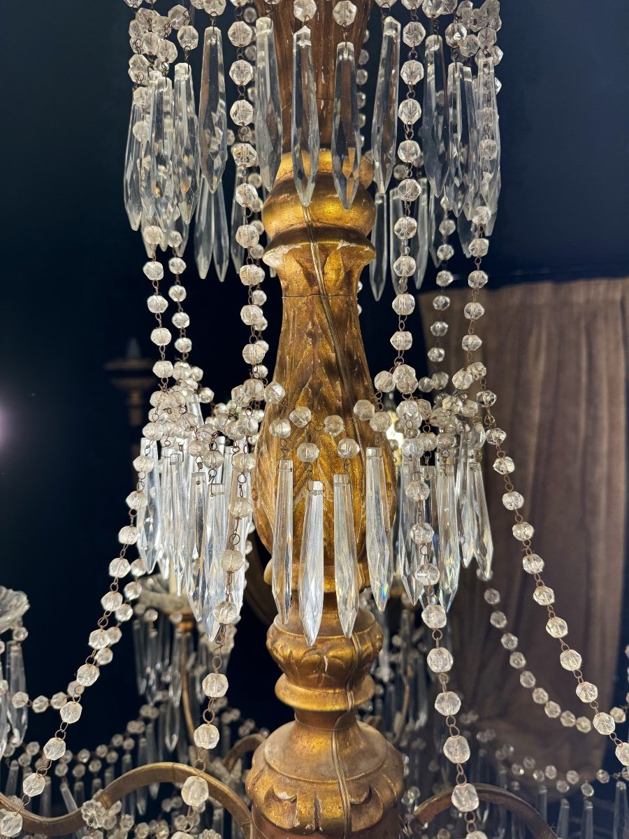 Large 19th Century Italian / Genoese Chandelier In Gilded Wood And Crystal-photo-3