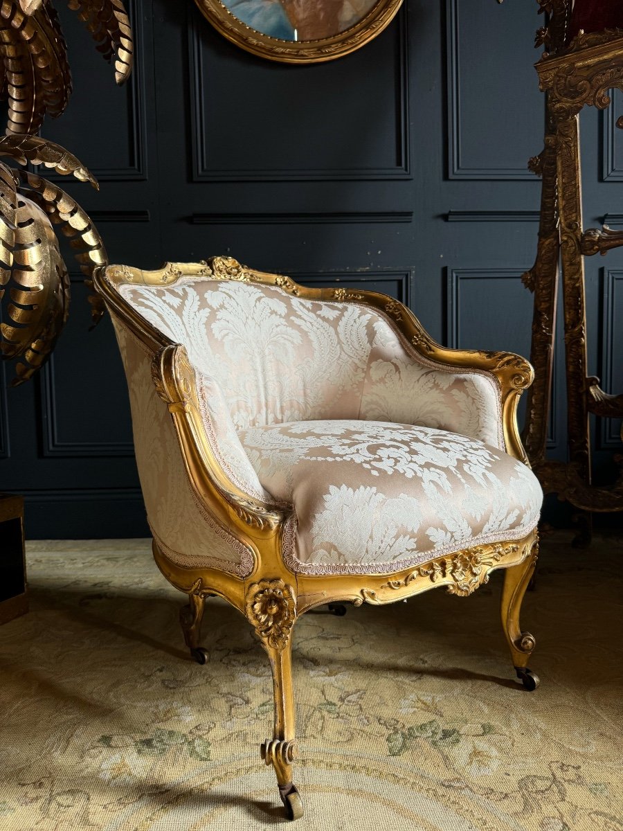 Chauffeuse D’époque Napoléon III En Bois Doré Et Sculpté De Style Louis XV - XIXe