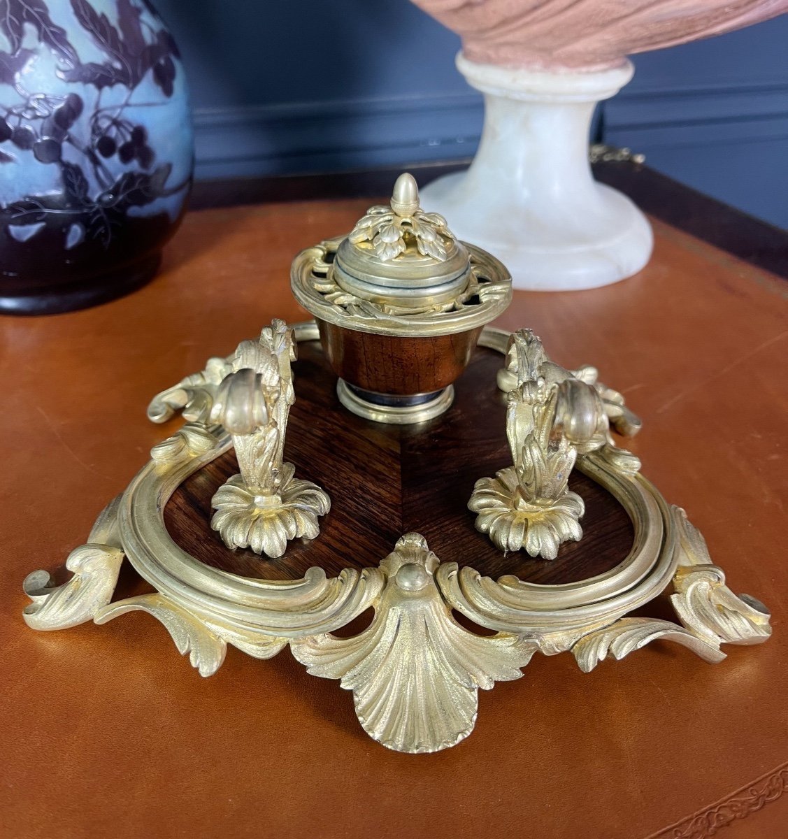 Maison Millet: Louis XV Style Desk Inkwell In Marquetry And Gilt Bronze - 19th Century-photo-2