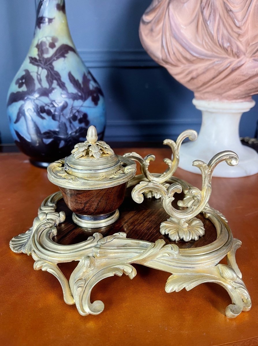 Maison Millet: Louis XV Style Desk Inkwell In Marquetry And Gilt Bronze - 19th Century-photo-2