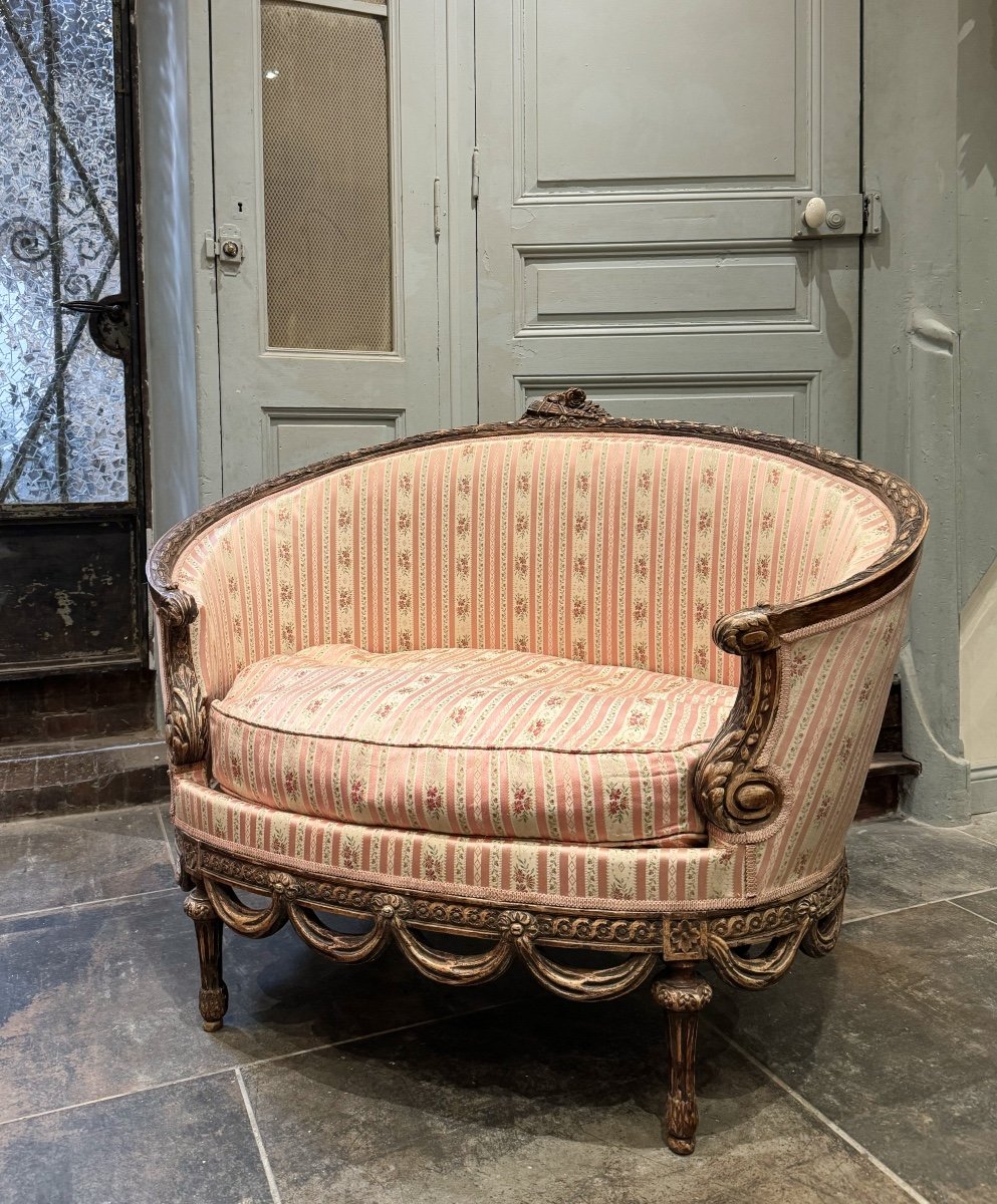 Small Sofa / Marquise From The Napoleon III Period In Waxed Wood In Louis XVI Style