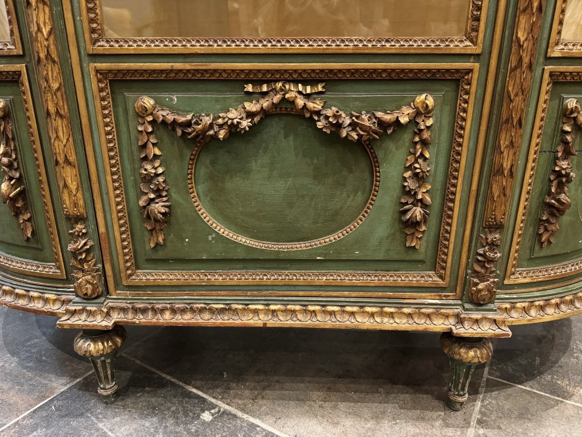 Vitrine Du XIXe En Bois Peint Et Doré De Style Louis XVI-photo-4